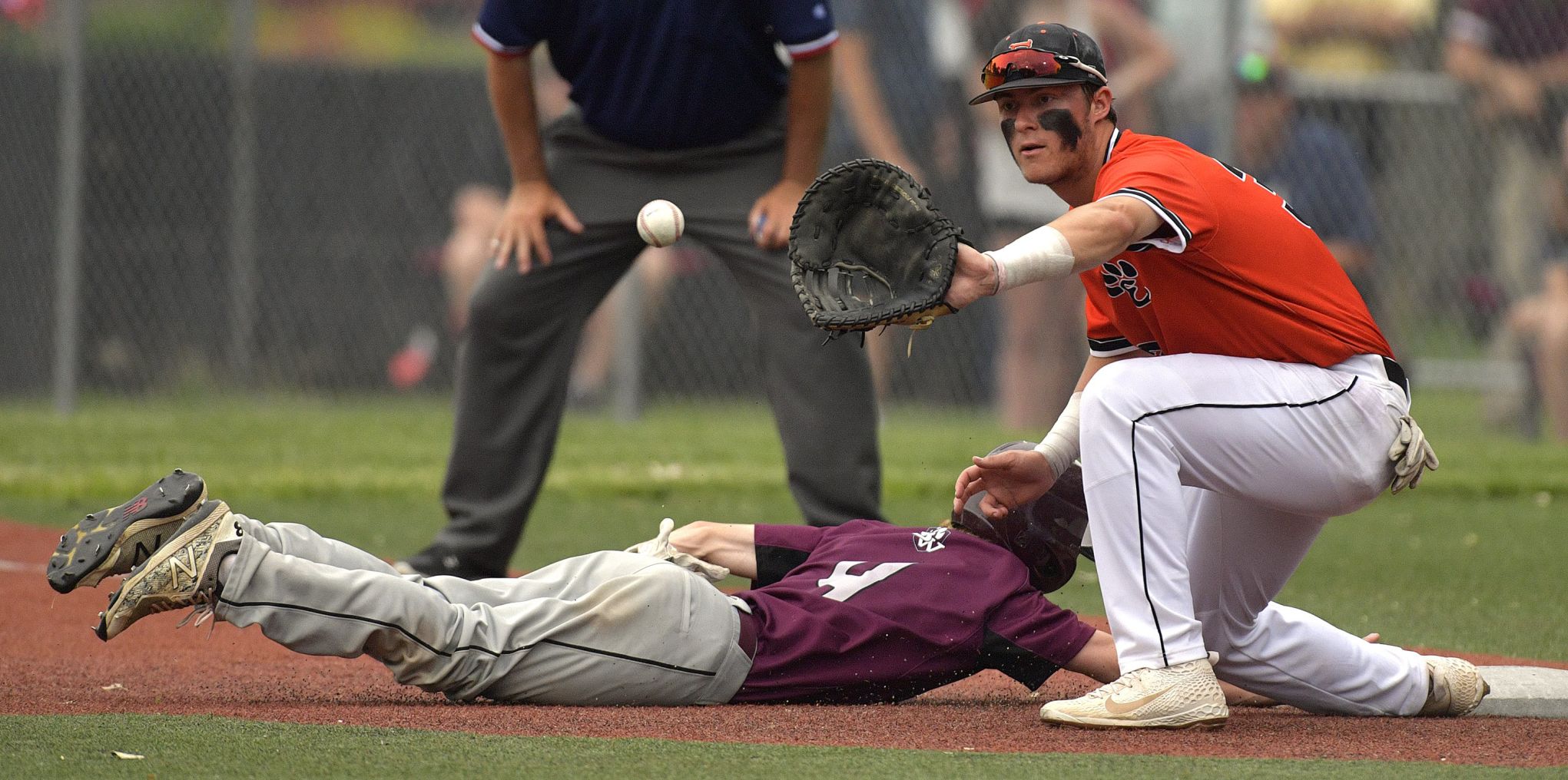 Edwardsville defeats Belleville West in 4A Bloomington Sectional Semifinal baseball